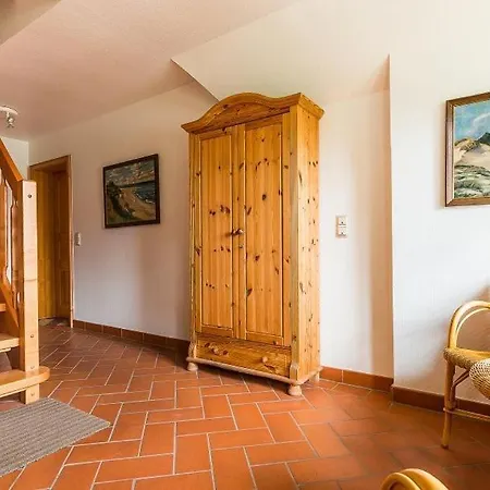 Apartamento Ahrenshooper 04 *